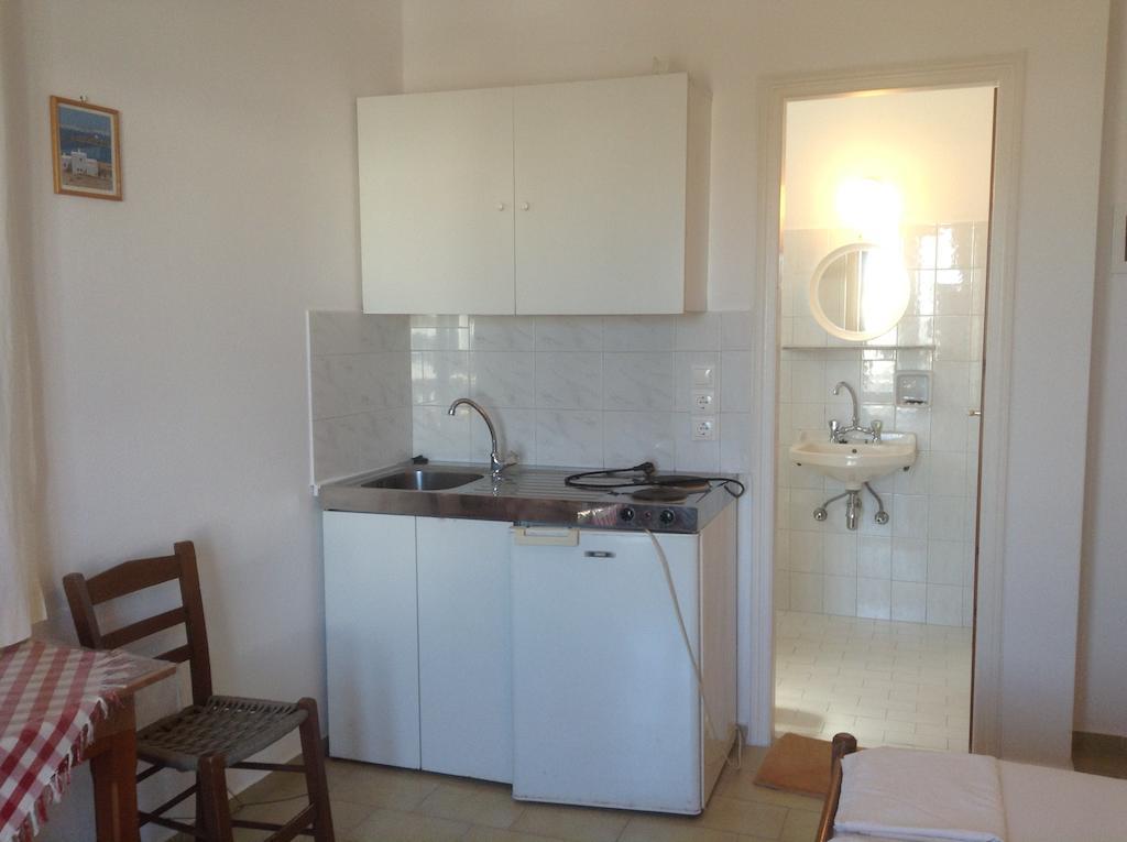 Rania Apartments Antiparos Exterior photo
