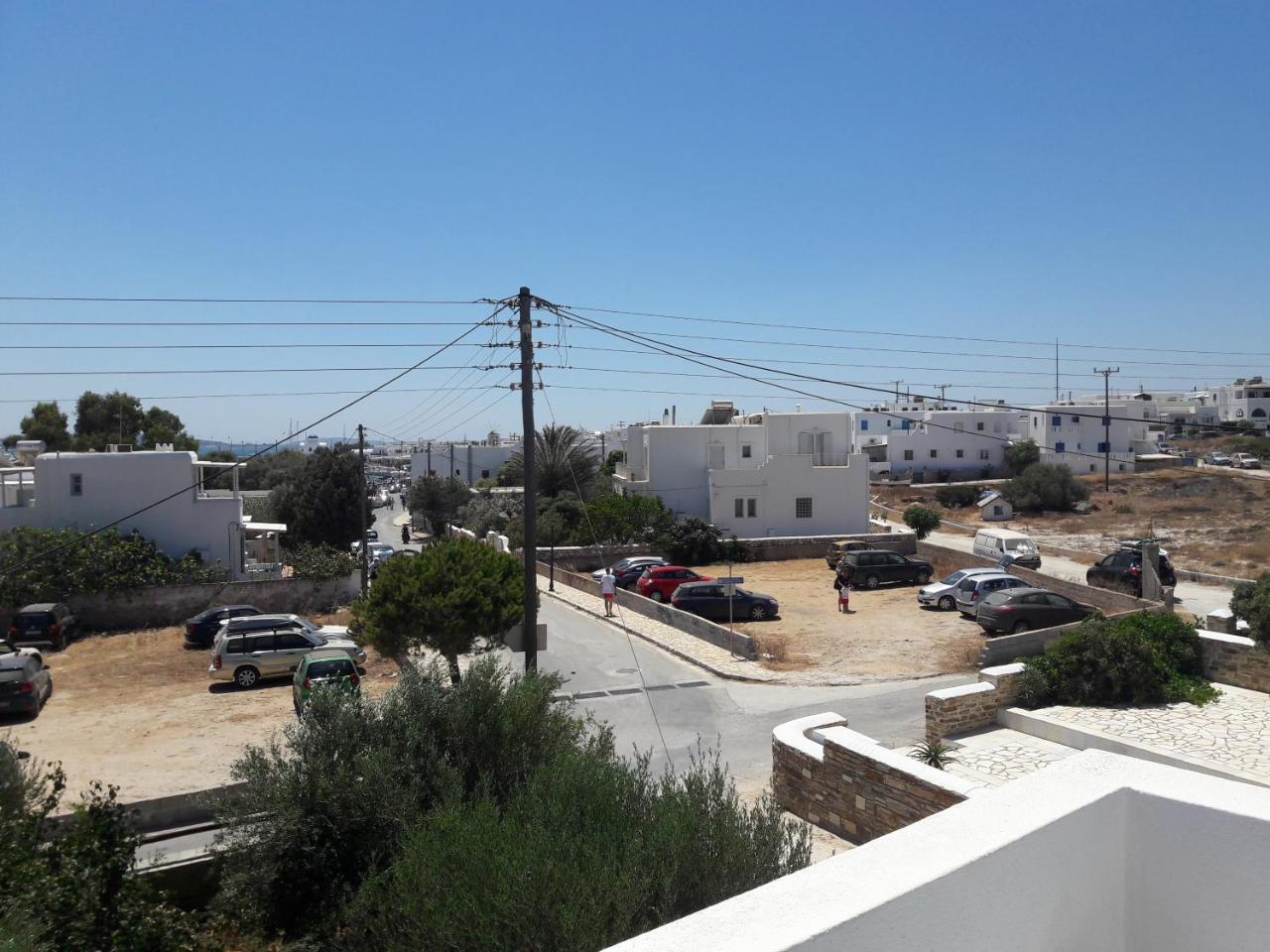 Rania Apartments Antiparos Exterior photo